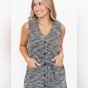 NWT Smash & Tess Small Chloe Vest in Black Speckled